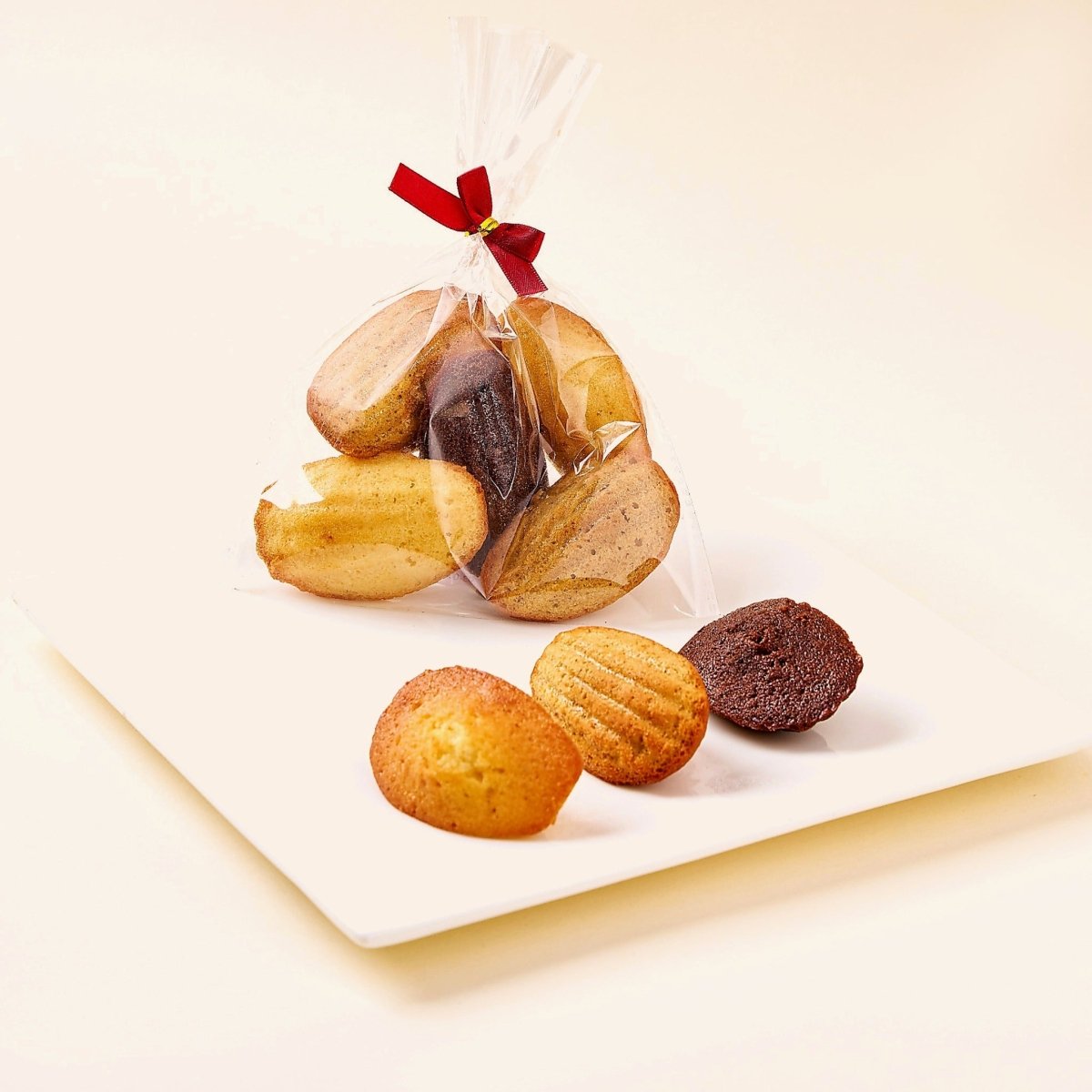 Madeleine (5 pieces) - L’Opéra - FG0240