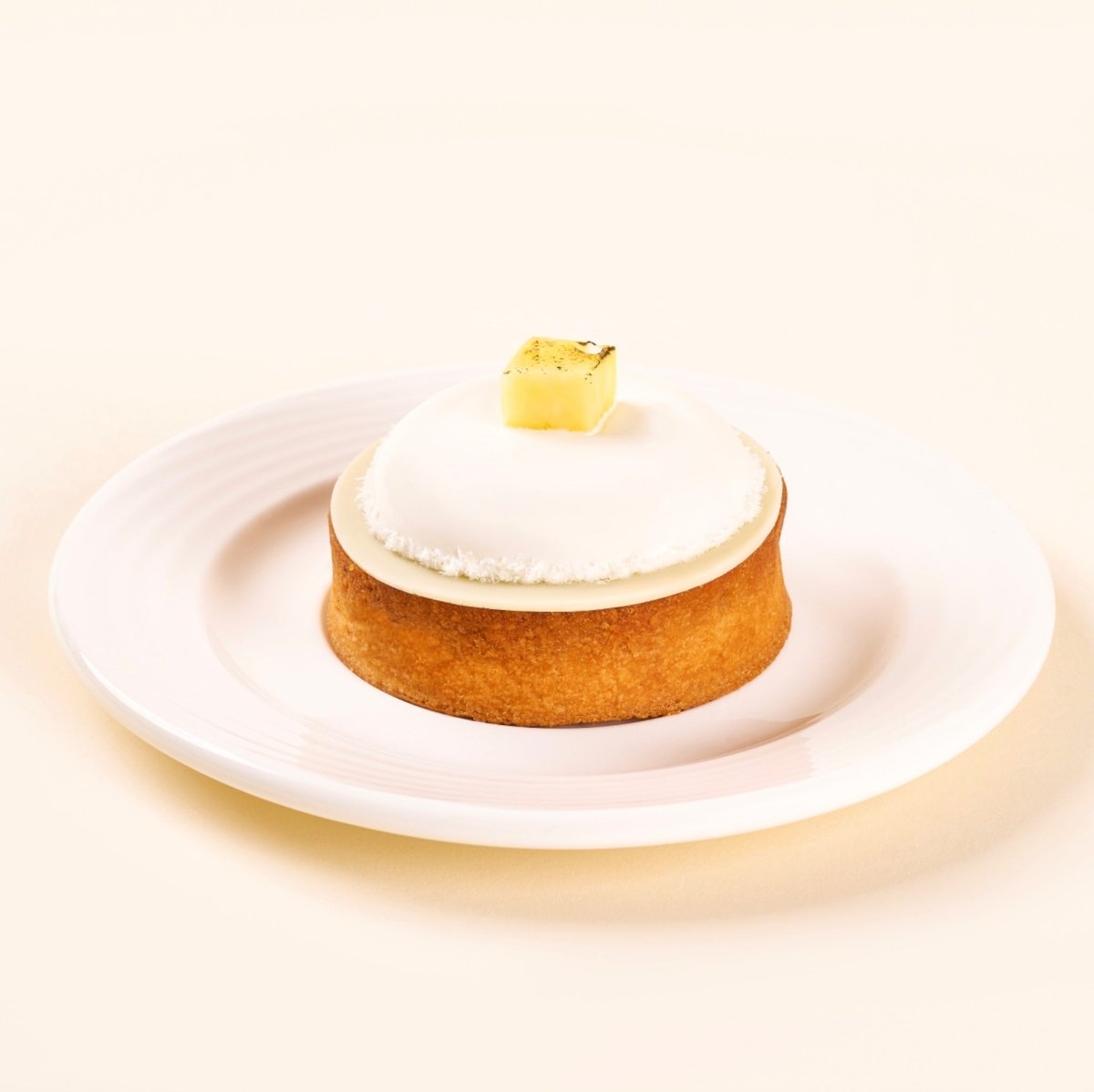 Coconut & Pineapple Tart - L’Opéra - FG2707